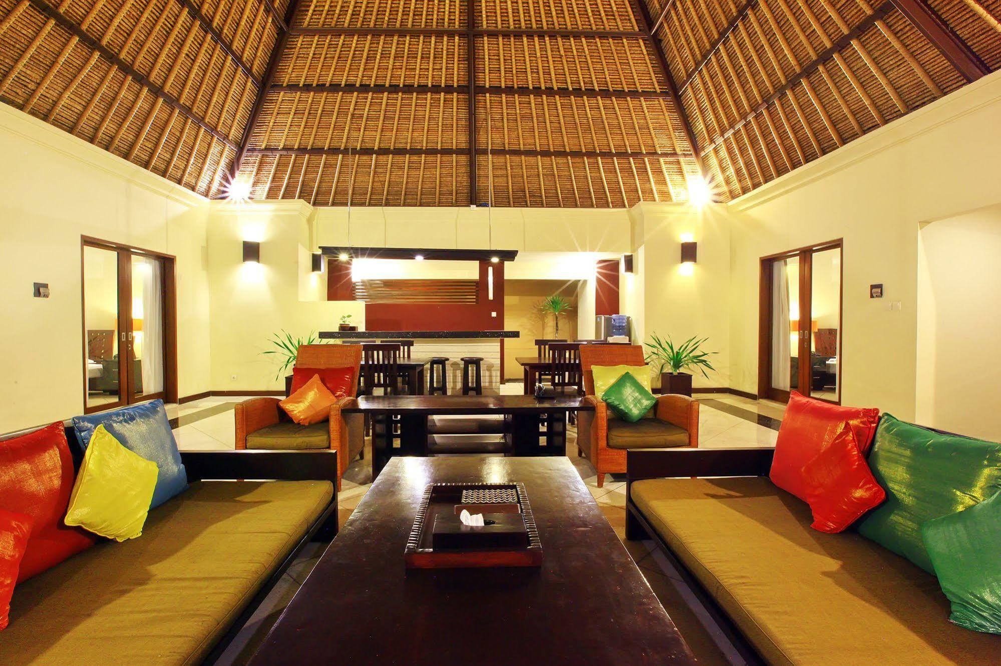 Mutiara Jimbaran Villas Kuta Selatan Ngoại thất bức ảnh