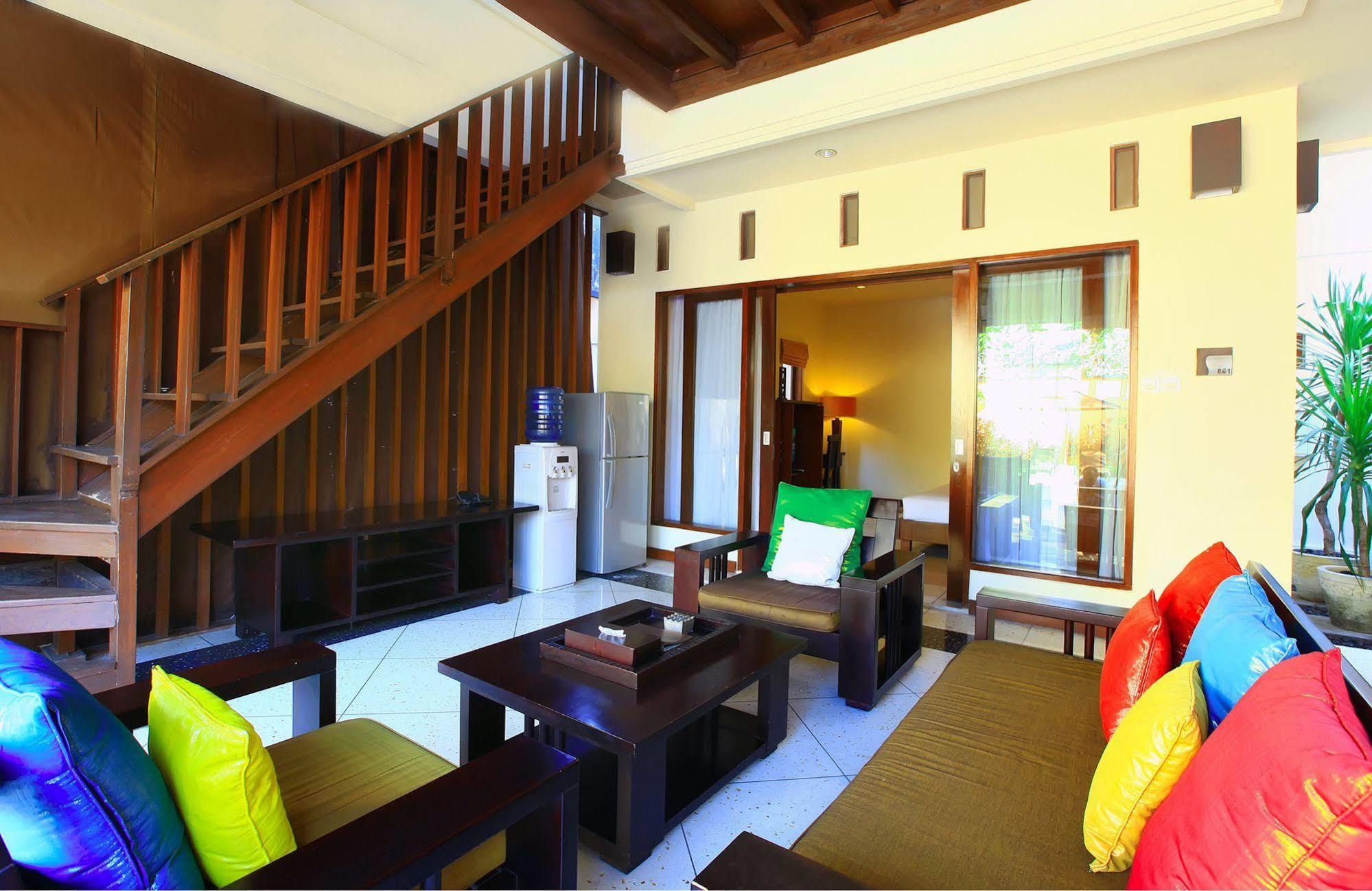 Mutiara Jimbaran Villas Kuta Selatan Ngoại thất bức ảnh
