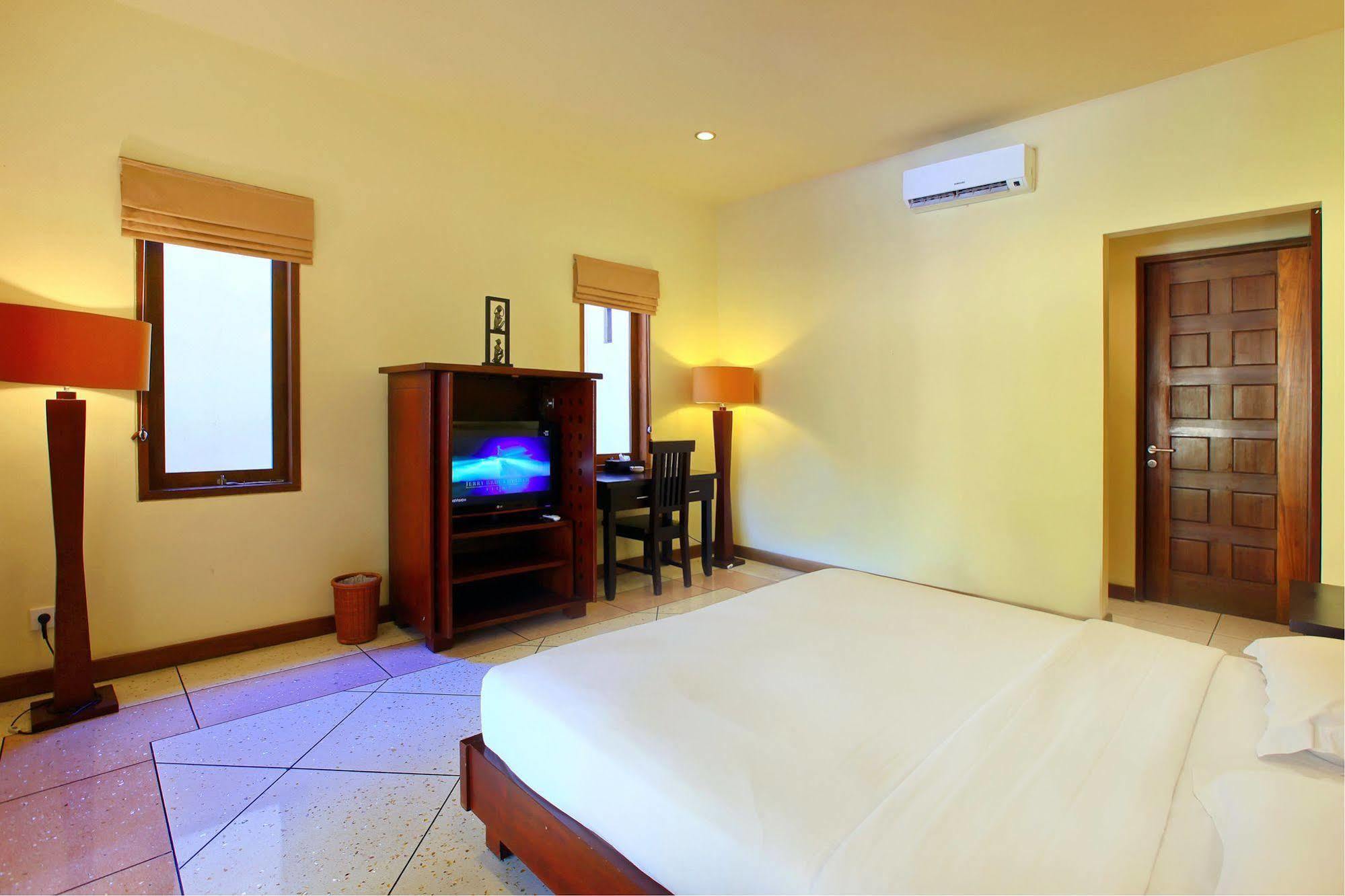 Mutiara Jimbaran Villas Kuta Selatan Ngoại thất bức ảnh